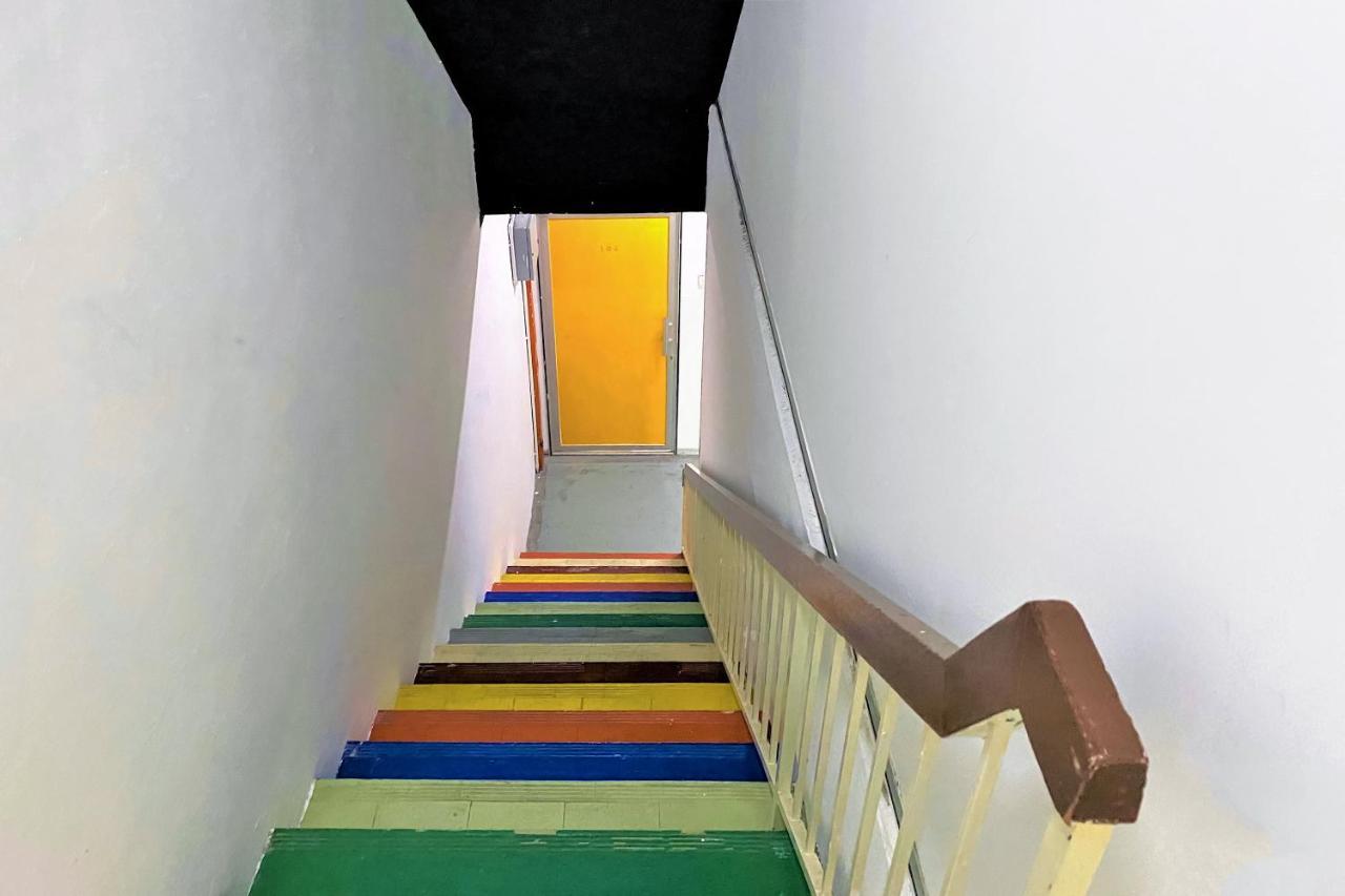 Spot On 90123 Rainbow Guest House George Town Exteriér fotografie